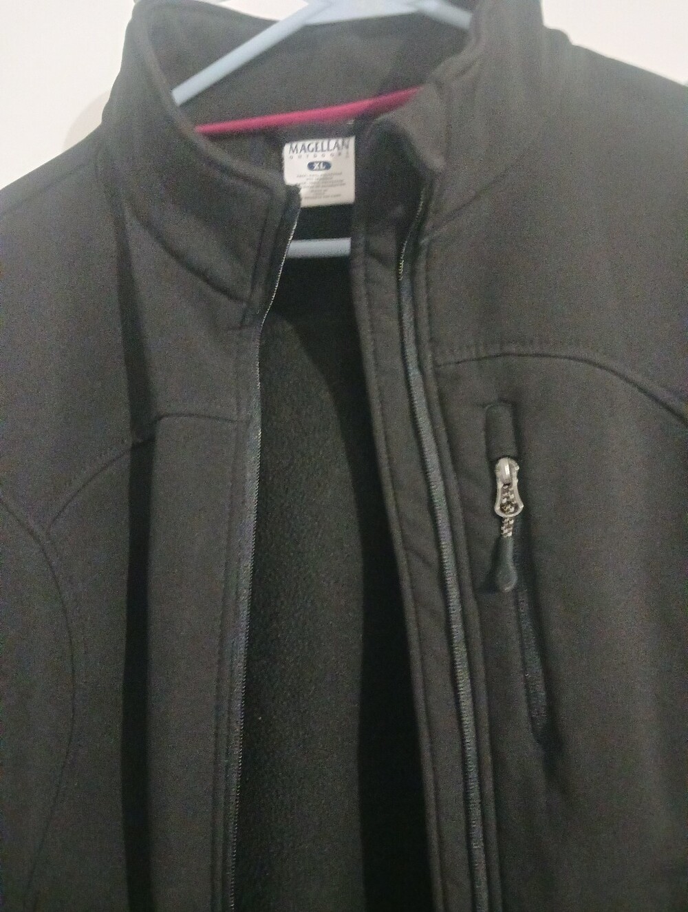 Magellan Outdoors Womens Black Softshell Jacket with Pink Trim